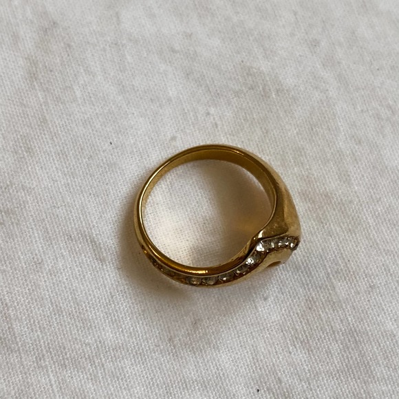 VTG Gold Wave CZ Diamond Stacker Ring - Picture 5 of 5